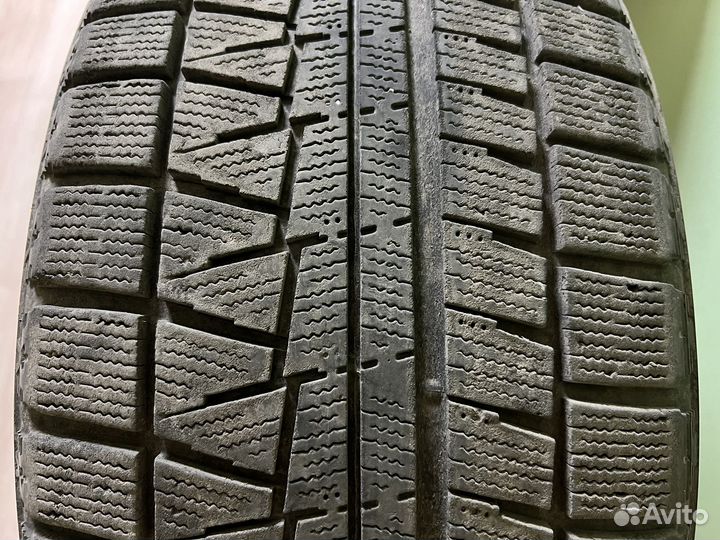 Bridgestone Blizzak Revo GZ 225/50 R18