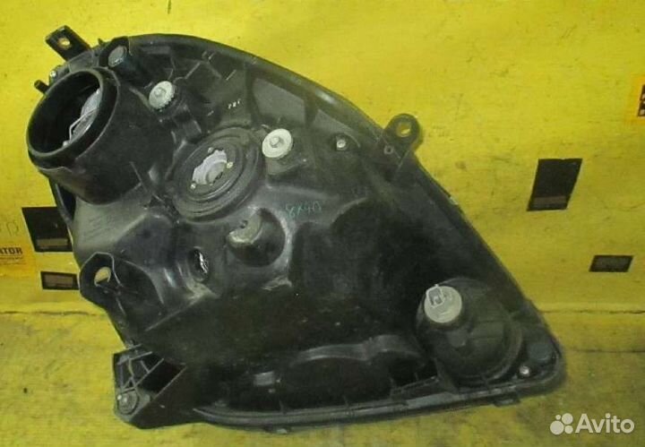 Фара левая Toyota Mr-S ZZW30