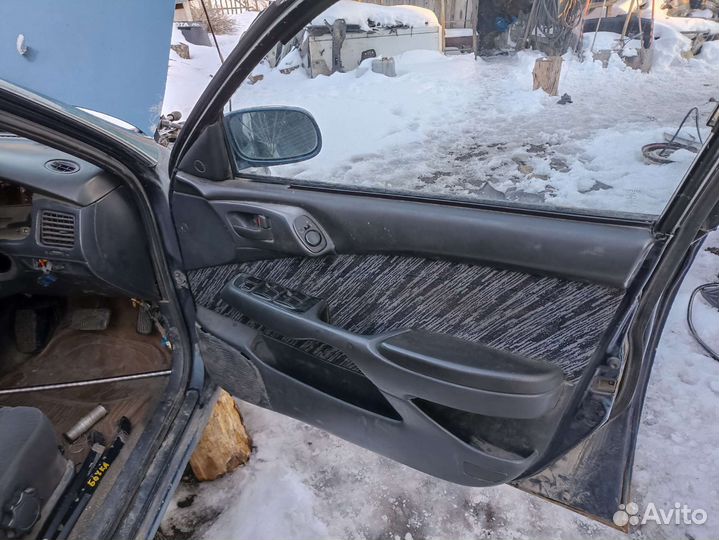 Toyota корона 190(Бочка)