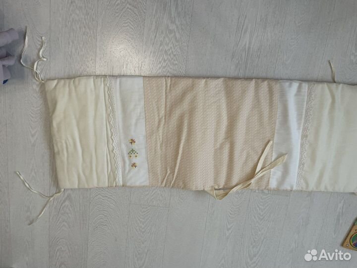 Бортики на кроватку