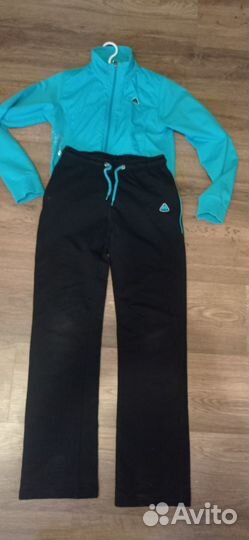 Спортивный костюм для девочки