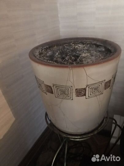 Кашпо для цветов большой
