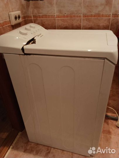 Стиральная машина с вертикальной загрузкой