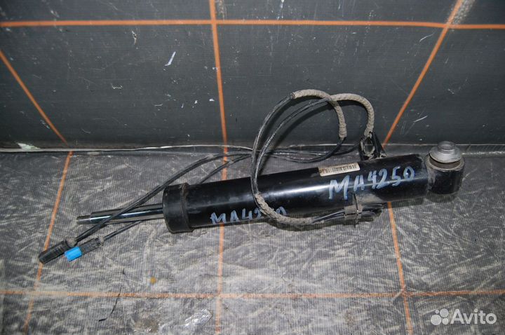 Амортизатор задний правый - BMW X5 F15