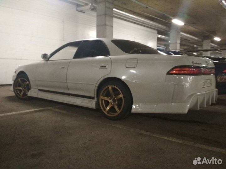 Пороги JTS Tuning на Toyota Mark 2 90