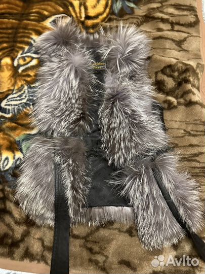 Меховой жилет 42-44