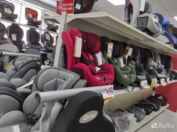 Автокресло от 9 месяцев до 12 лет в ассортименте