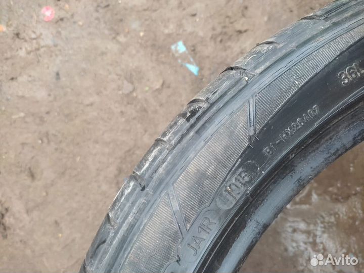 Dunlop SP Sport Maxx GT 285/35 R18