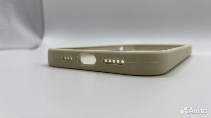 Чехол на iPhone 13 Silicon Case Antique White