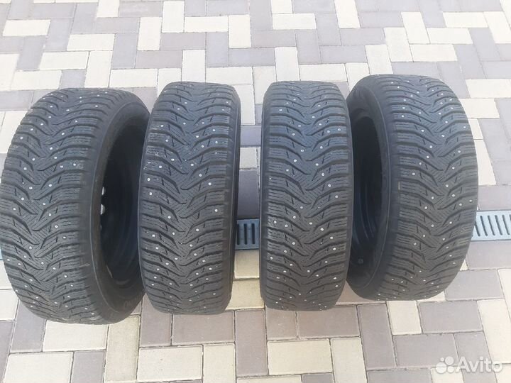 R16 Kumho WinterCraft Ice WI31 205/55, PCD 4x100 DIA 60.1