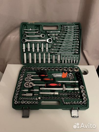 Набор инструментов 151 предмет (новый)