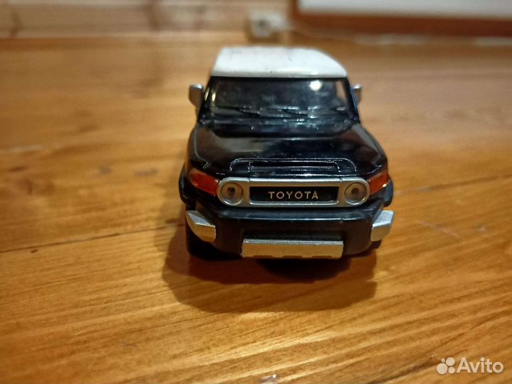 Модель toyota fj cruiser