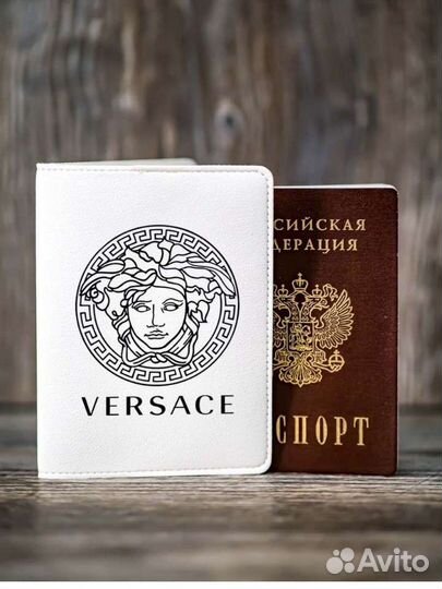 Обложка на паспорт versace