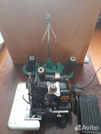 Оверлок для швейной машины