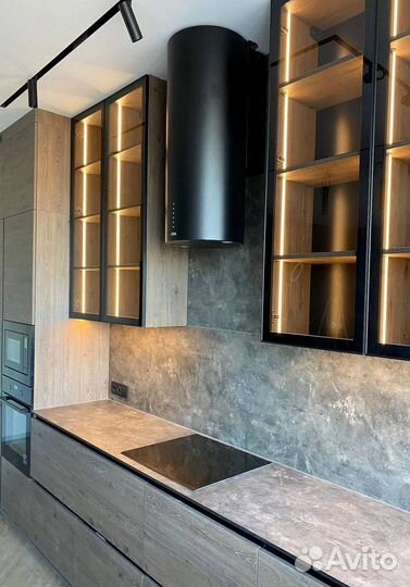 Распашной шкаф на заказ от фабрики