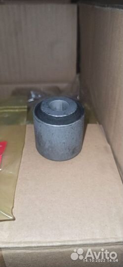 Сайлентблок заднего амортизатора Honda 52622s7a01