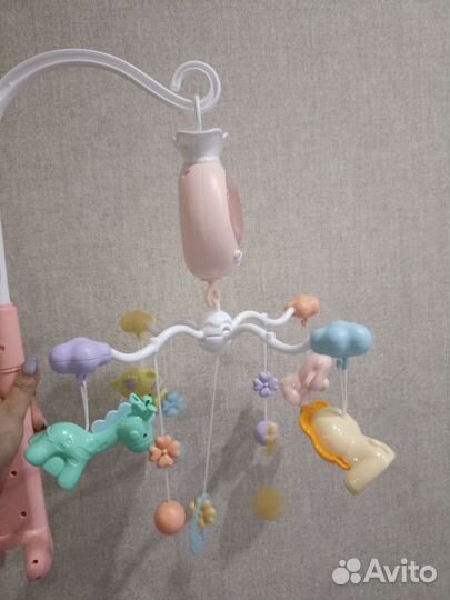 Мобиль в кроватку с подсветкой и проектором