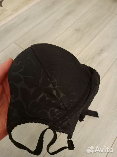 Бюстгальтер