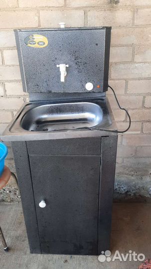 Умывальник рукомойник