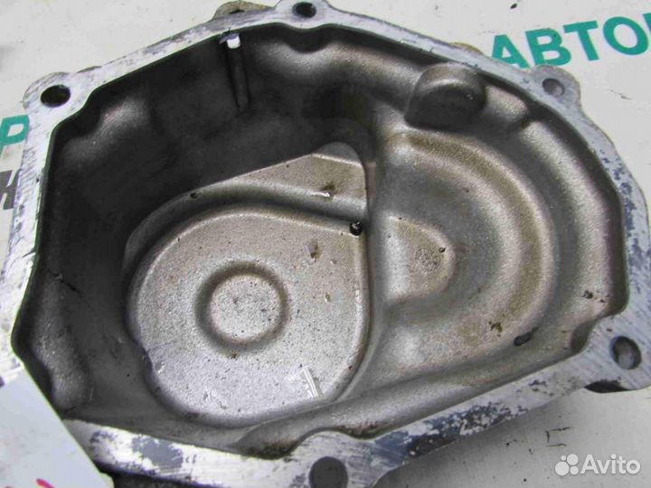 Крышка корпуса кпп для ваз LADA Granta 2011