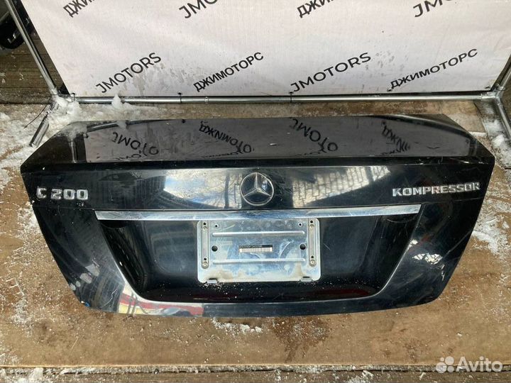 Крышка багажника Mercedes Benz C-Class W204