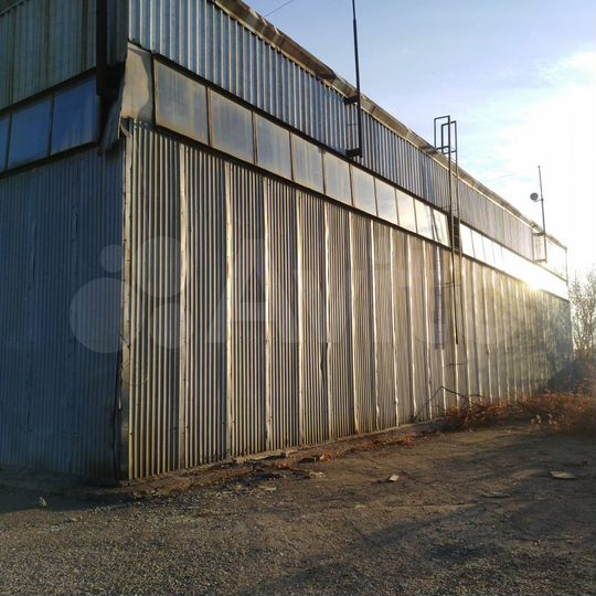 Свободного назначения на участке 3425 м²