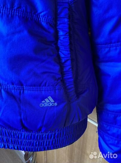 Куртка adidas оригинал S размер
