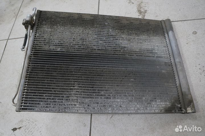 BMW Е70 Е71 Радиатор кондиционера