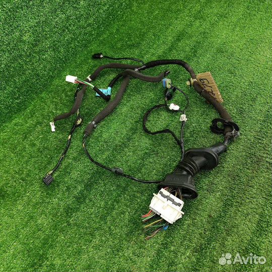 Проводка двери передней левой SsangYong Actyon