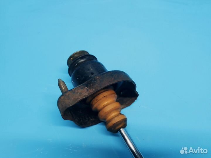 Амортизатор задний для Mitsubishi Outlander 1