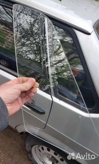 Заднее стекло на ваз 21099 боковое