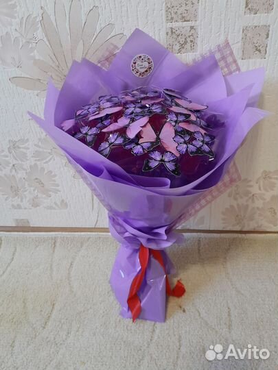 Букет из бабочек светящиеся