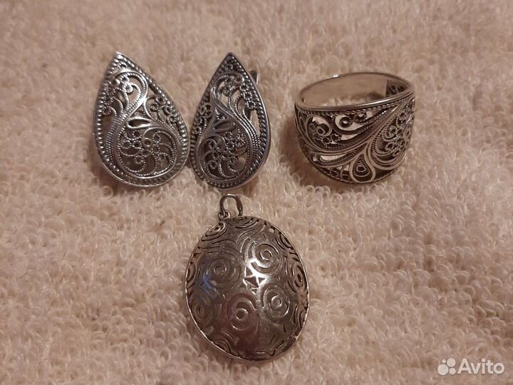 Серебряные украшения
