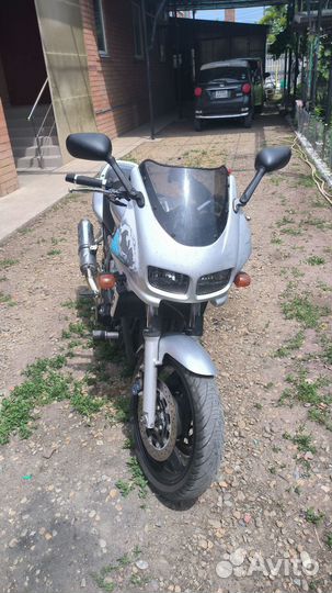 Yamaha fzs600 fazer