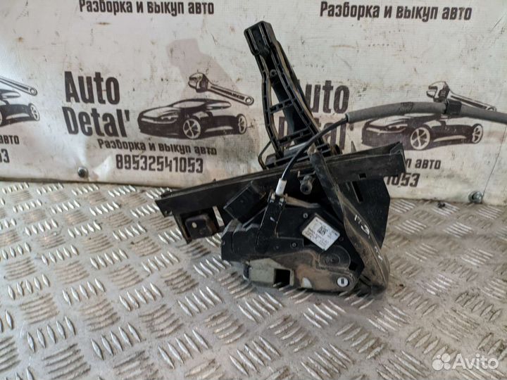 Замок двери задний правый ford focus 3