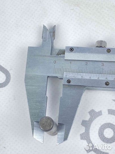 Ось ролика вариатора Сафари (L35мм)