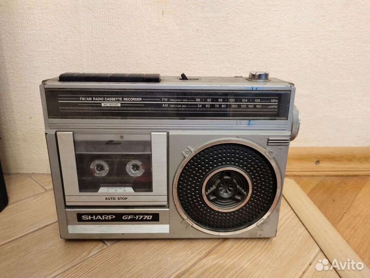Кассетный магнитофон sharp СССР