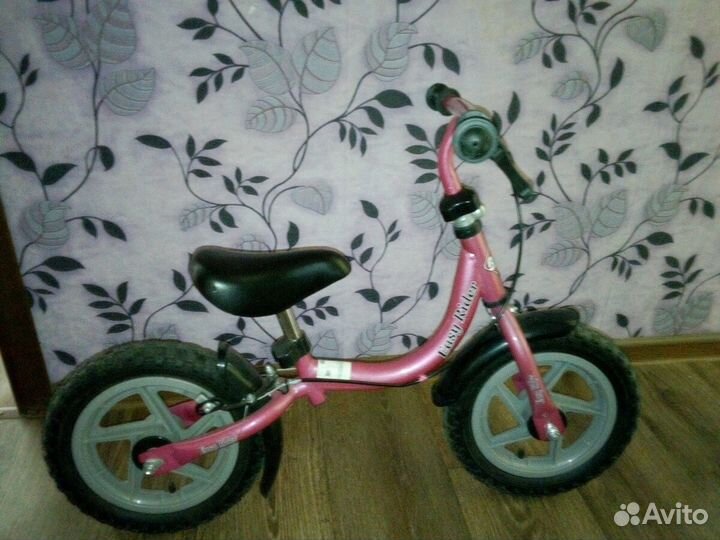 Детский беговел Easy Rider BBT