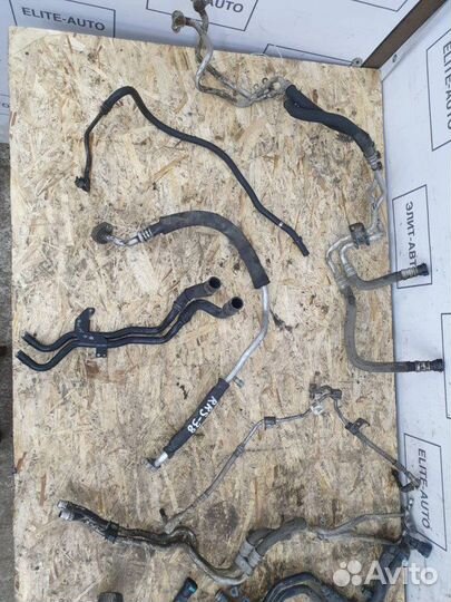 Патрубок охлаждения шланги Land Rover Range Rover