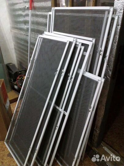 Москитные сетки на окна