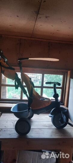 Детский велосипед-коляска с родительской ручкой