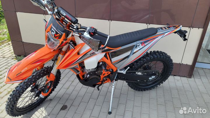 Мотоцикл Regulmoto Crosstrec 300