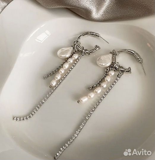 Серьги подвески с жемчугом