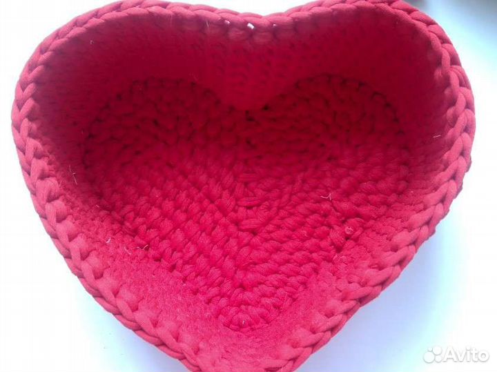 Корзина вязаная