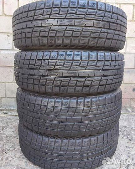 Yokohama Ice Guard IG30 195/65 R15 99T