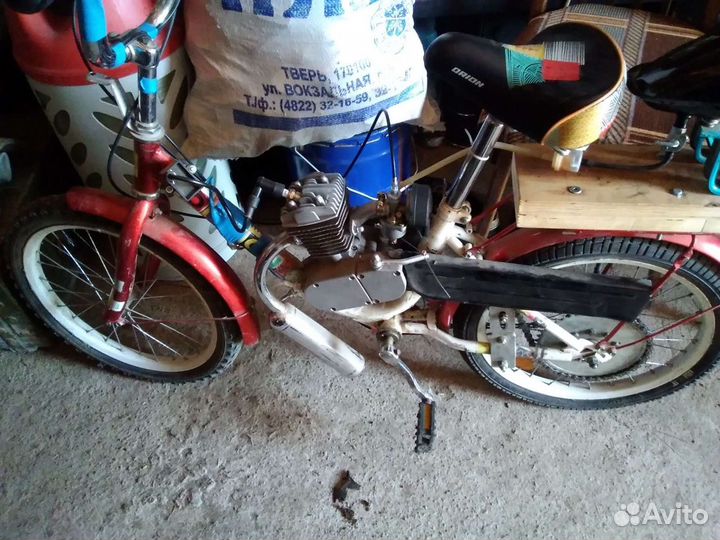Велосипед детский с мотором. Новая Ропша