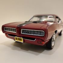 Pontiac GTO 1968 г. 1:18