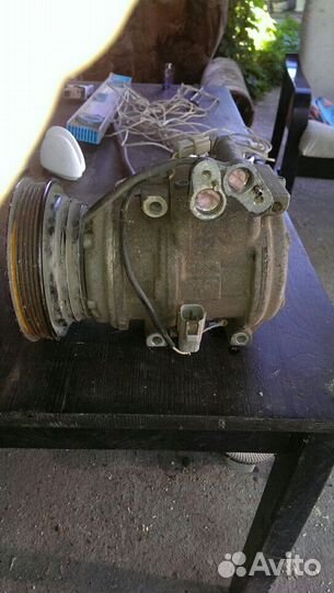 Компрессор автокондиционера Toyota carina