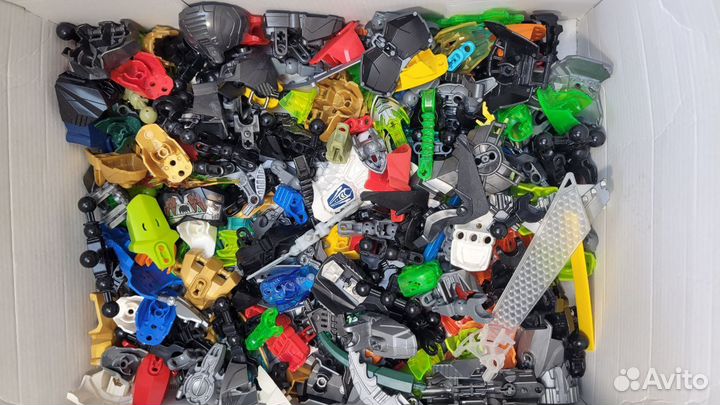 Lego bionicle детали. Оригинальные
