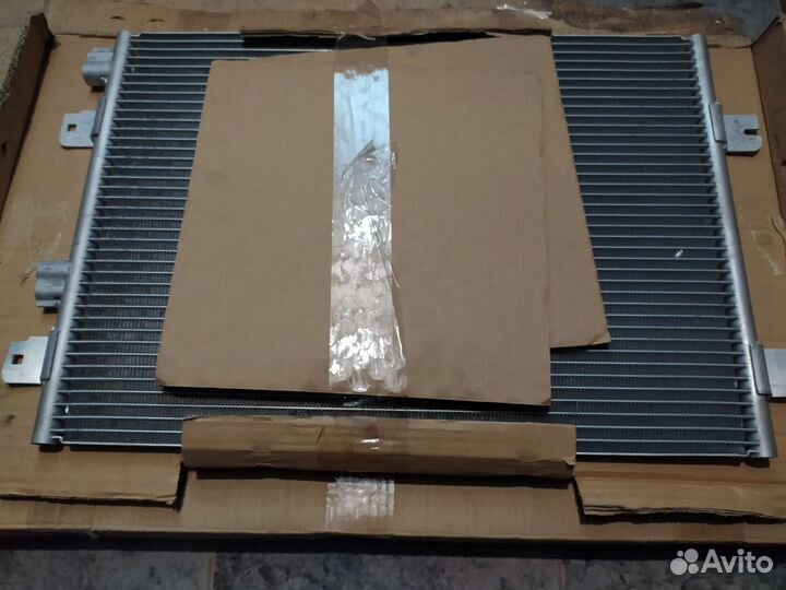 Радиатор кондиционера Nissan Almera G15 2013